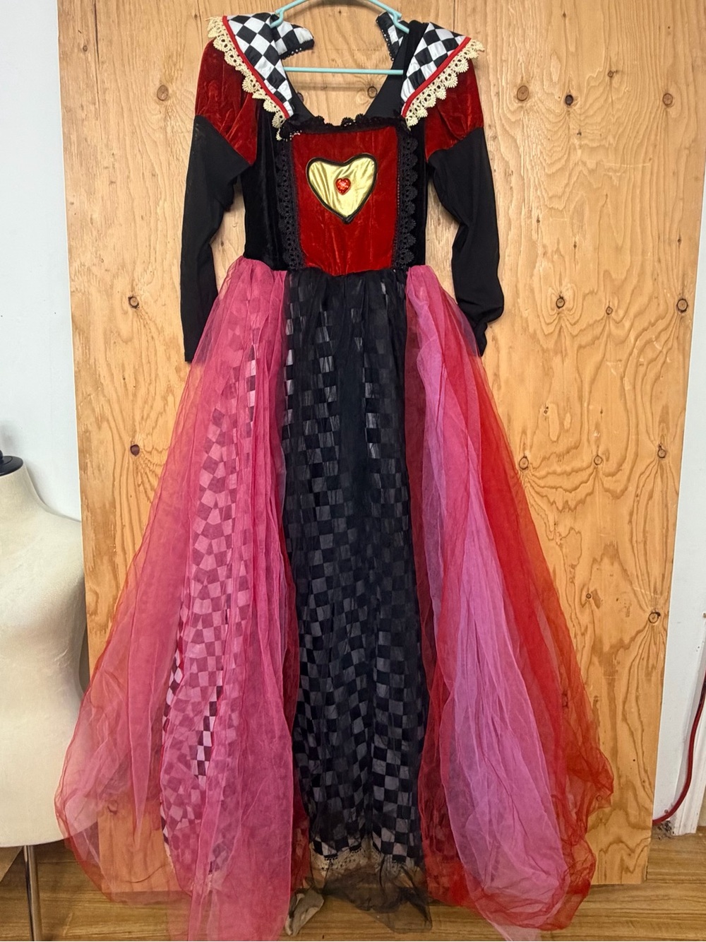 Queen of Hearts Girls' Costume Dress - Red, Black & Pink